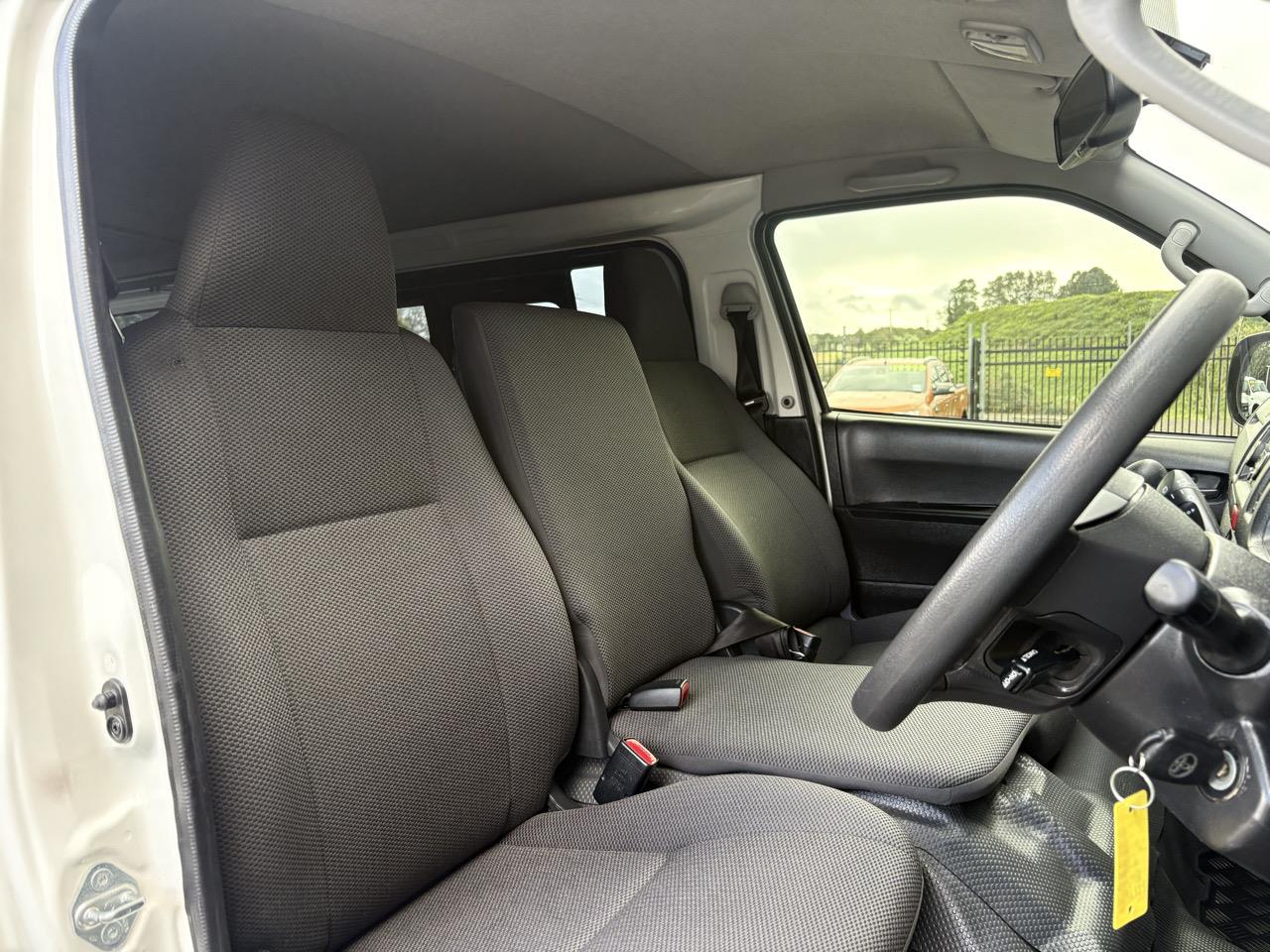 2015 Toyota Hiace