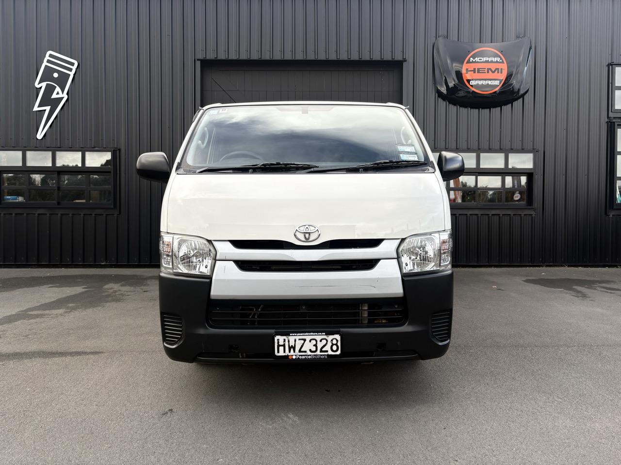 2015 Toyota Hiace