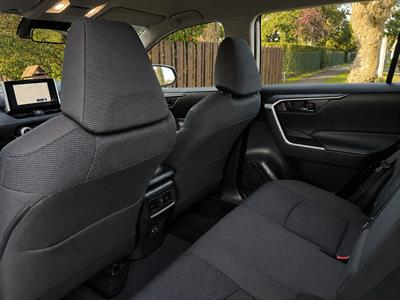 2023 Toyota RAV4 - Thumbnail