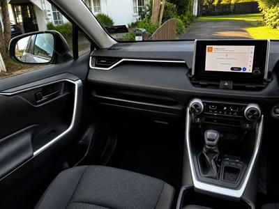 2023 Toyota RAV4 - Thumbnail