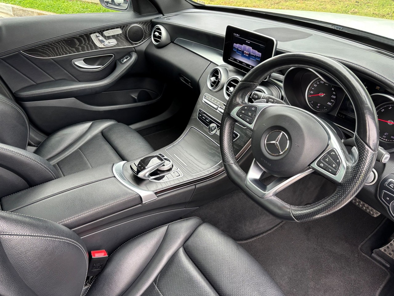 2017 Mercedes-Benz C 200