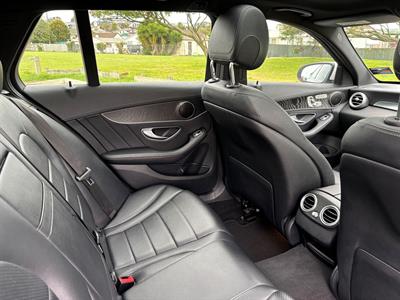 2017 Mercedes-Benz C 200 - Thumbnail
