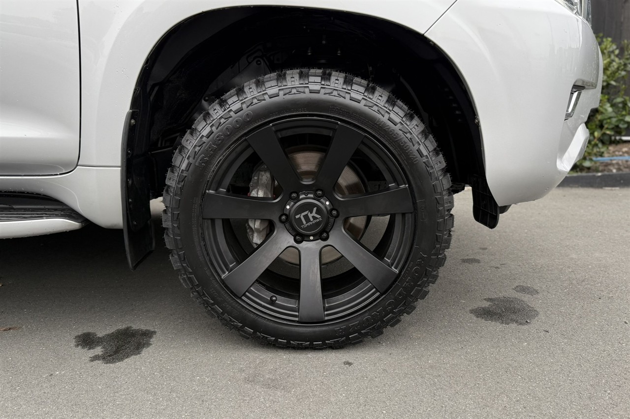 2017 Toyota Landcruiser Prado
