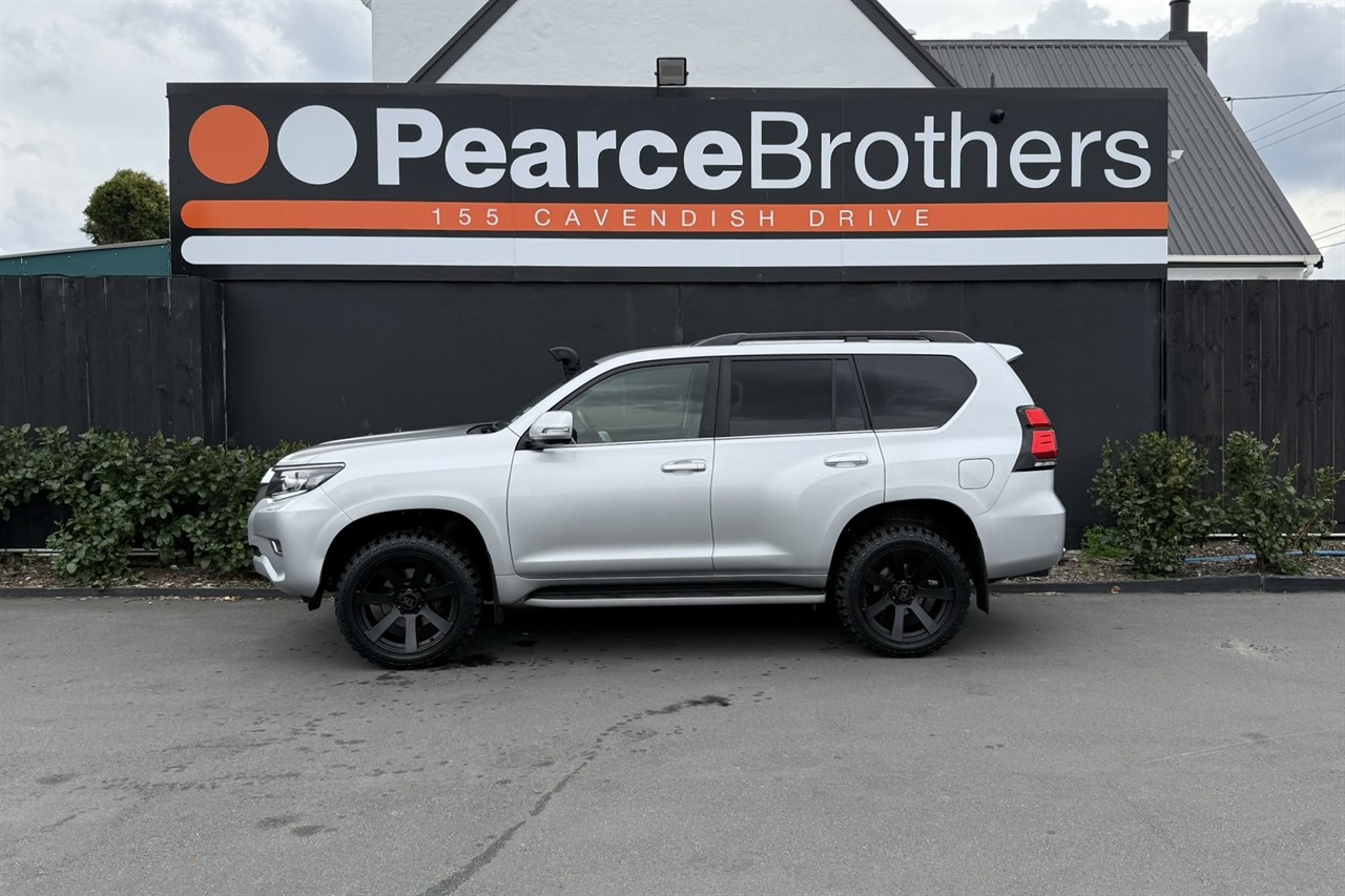 2017 Toyota Landcruiser Prado