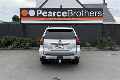 2017 Toyota Landcruiser Prado - Thumbnail
