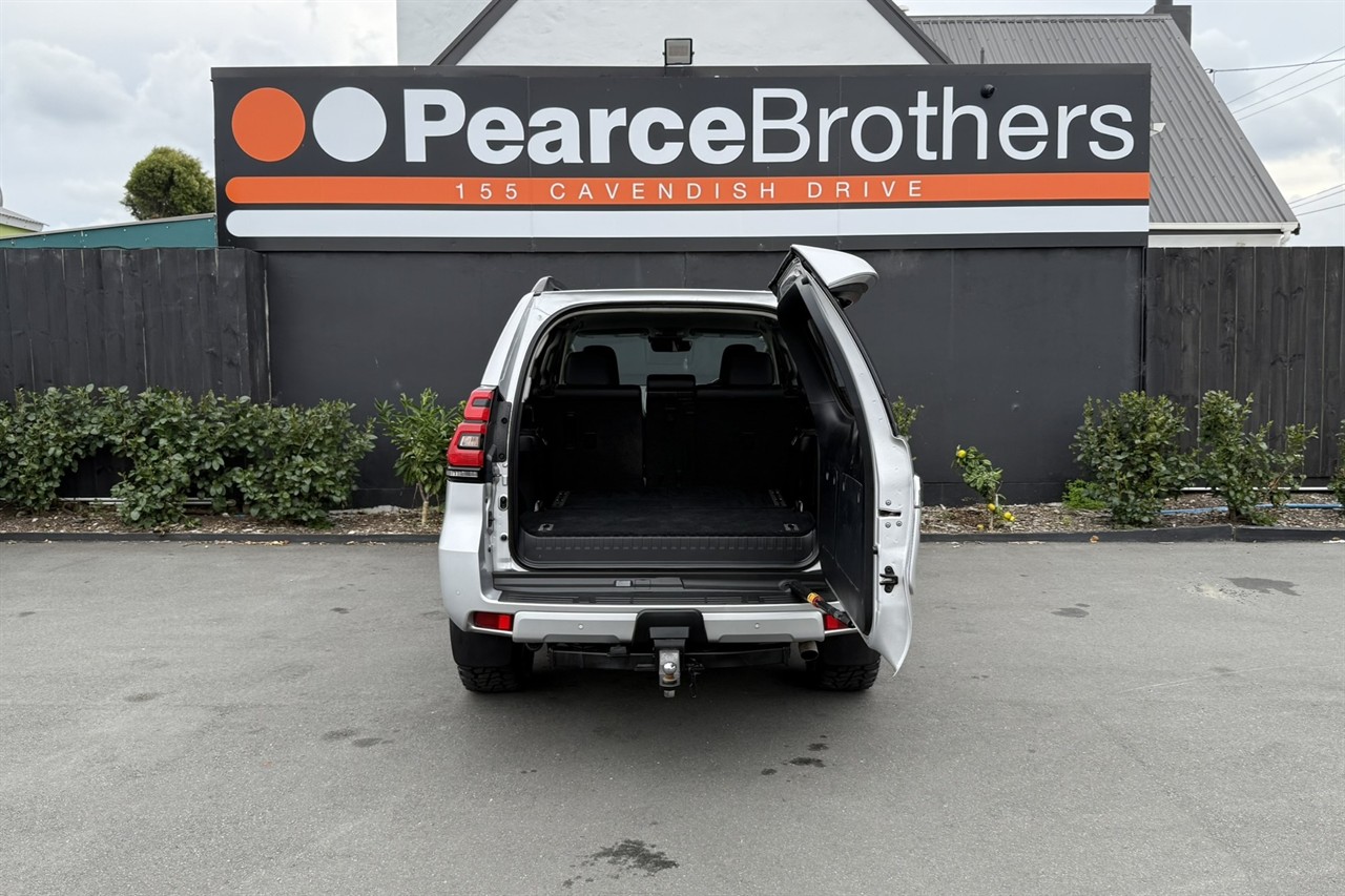 2017 Toyota Landcruiser Prado
