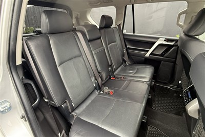 2017 Toyota Landcruiser Prado - Thumbnail