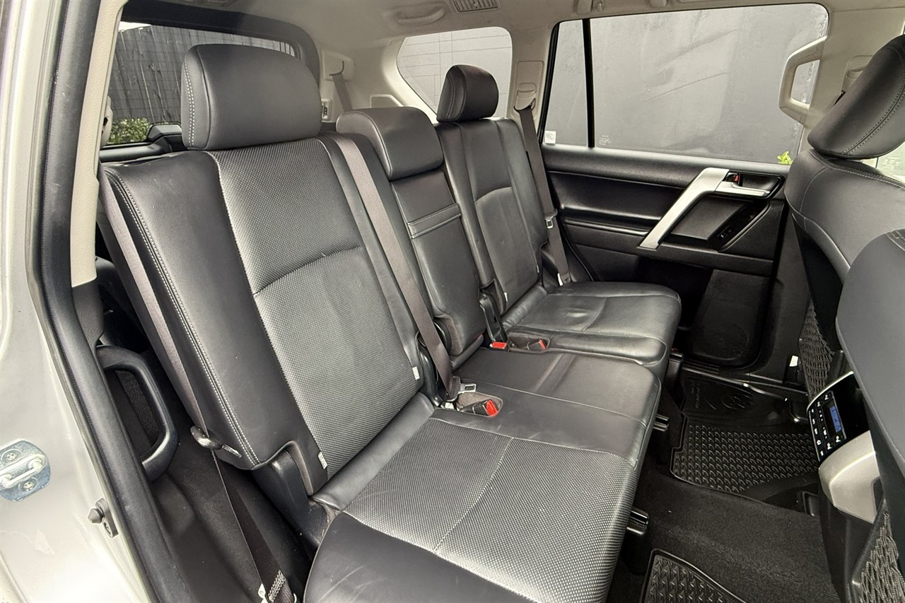 2017 Toyota Landcruiser Prado