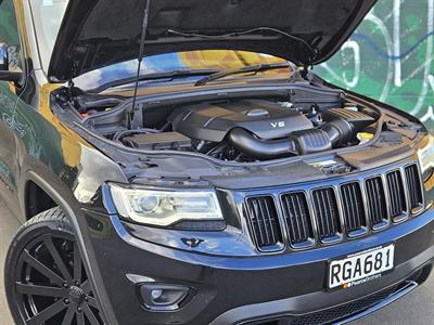 2015 Jeep GRAND CHEROKEE - Thumbnail