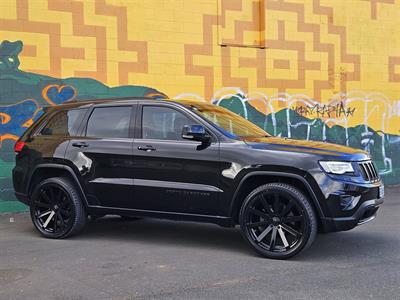 2015 Jeep GRAND CHEROKEE - Thumbnail