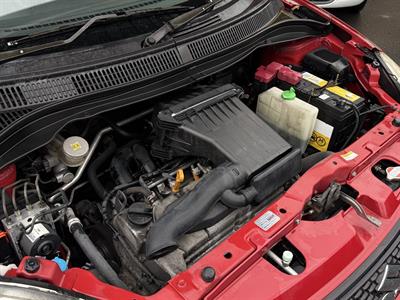 2010 Suzuki Swift - Thumbnail