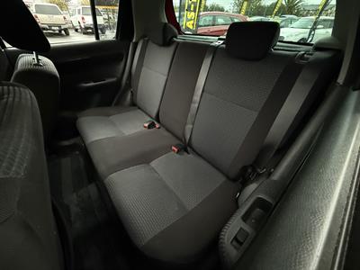 2010 Suzuki Swift - Thumbnail