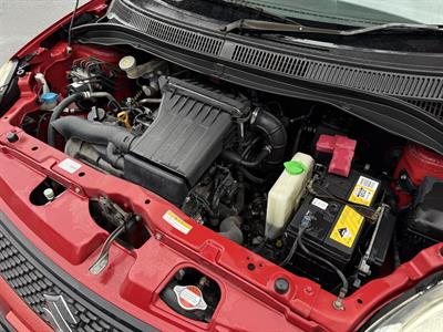 2010 Suzuki Swift - Thumbnail