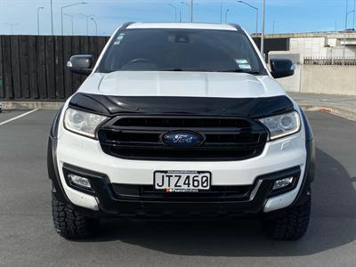 2016 Ford Everest - Thumbnail