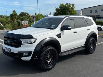 2016 Ford Everest - Thumbnail