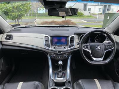 2015 Holden Commodore - Thumbnail