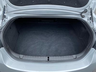 2015 Holden Commodore - Thumbnail