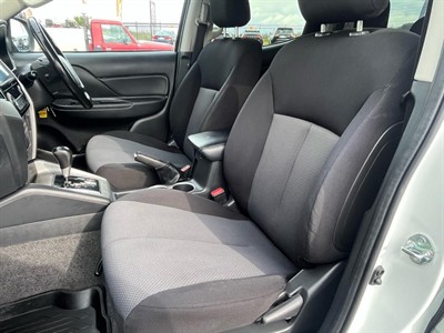 2021 Mitsubishi Triton - Thumbnail