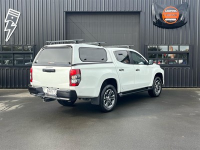 2021 Mitsubishi Triton - Thumbnail
