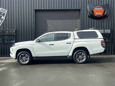 2021 Mitsubishi Triton - Thumbnail
