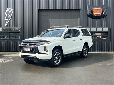 2021 Mitsubishi Triton - Thumbnail