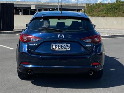 2018 Mazda Mazda3 - Thumbnail