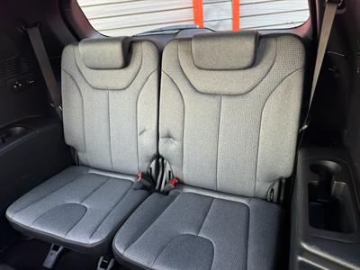 2021 Hyundai SANTA FE - Thumbnail