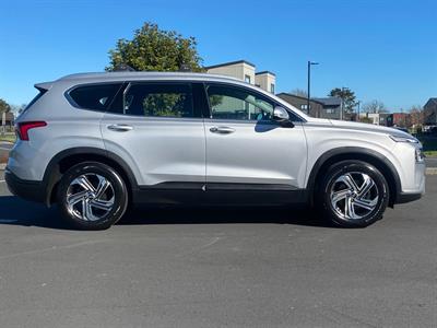 2021 Hyundai SANTA FE - Thumbnail
