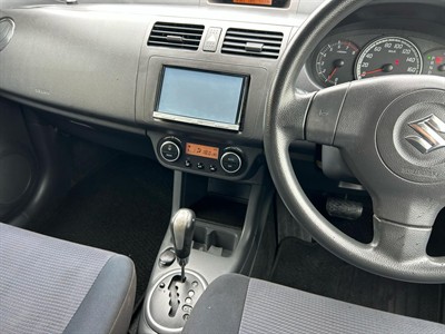 2007 Suzuki Swift - Thumbnail