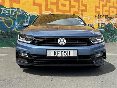 2016 Volkswagen Passat - Thumbnail