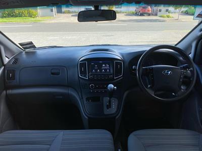 2019 Hyundai Iload - Thumbnail