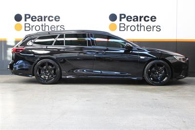2019 Holden Commodore - Thumbnail