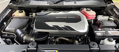 2020 Toyota RAV4 - Thumbnail