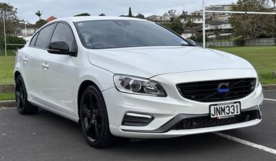 2015 Volvo S60 - Thumbnail
