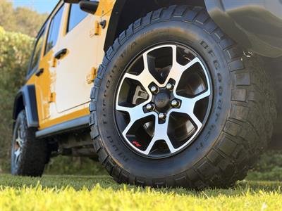 2020 Jeep WRANGLER - Thumbnail
