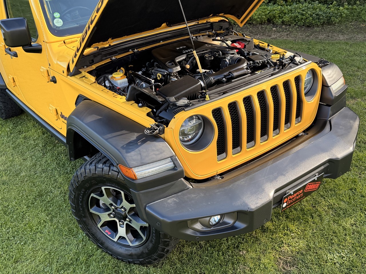 2020 Jeep WRANGLER