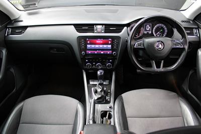 2020 Skoda Octavia - Thumbnail