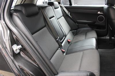 2012 Holden Commodore - Thumbnail