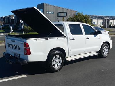 2014 Toyota Hilux - Thumbnail