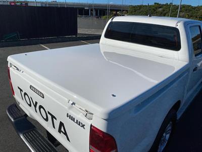 2014 Toyota Hilux - Thumbnail