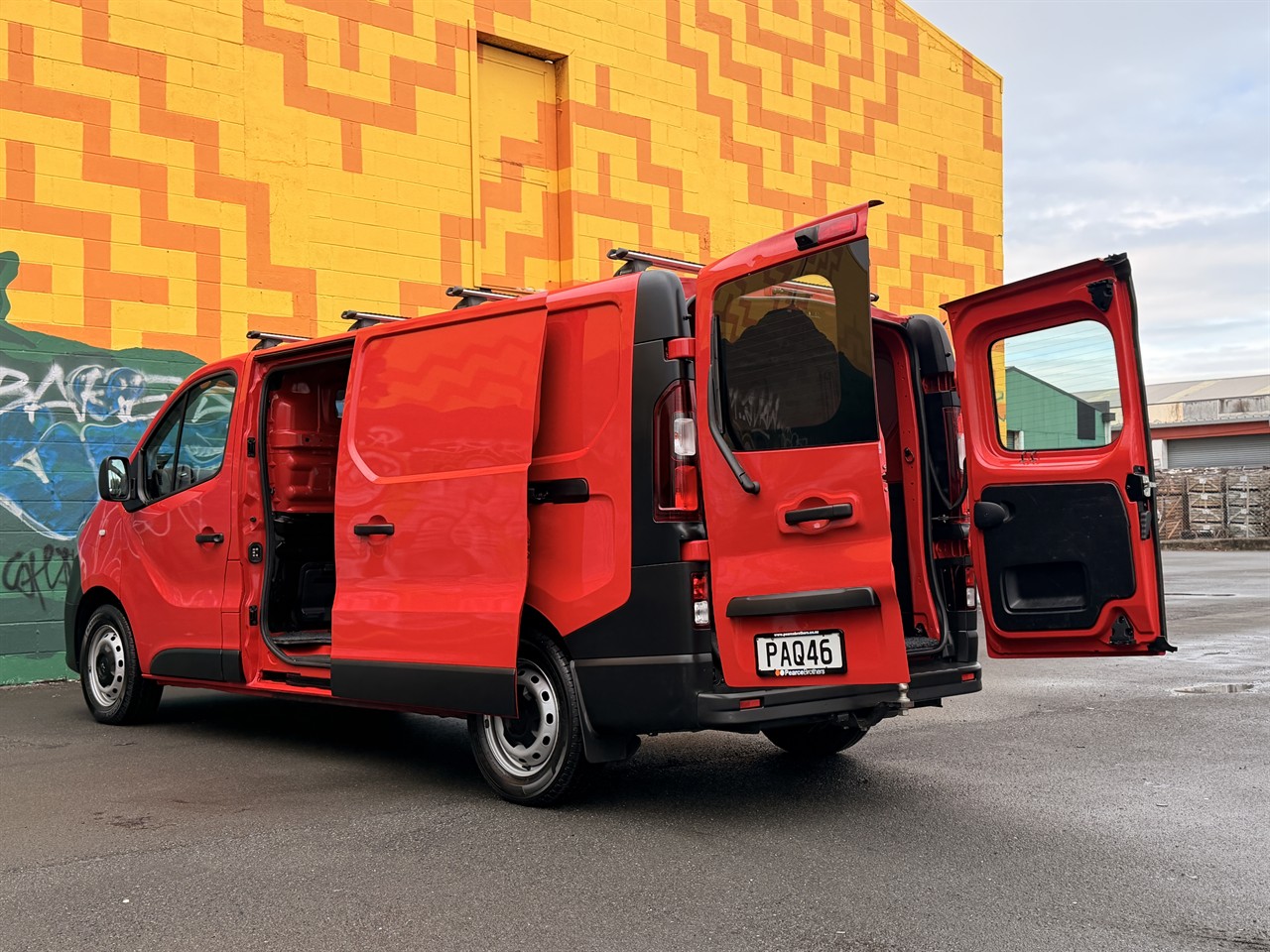 2022 Mitsubishi Express