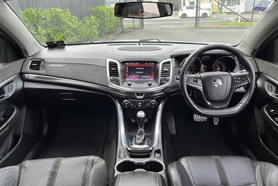 2013 Holden COMMODORE - Thumbnail