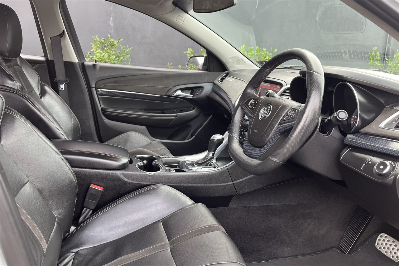 2013 Holden COMMODORE