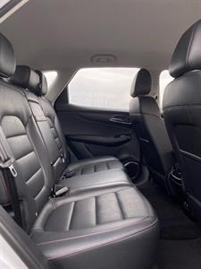 2023 MG Hs - Thumbnail