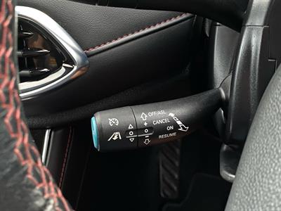 2023 MG Hs - Thumbnail