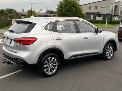 2023 MG Hs - Thumbnail