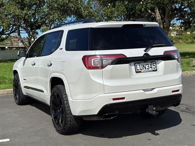 2018 Holden Acadia - Thumbnail