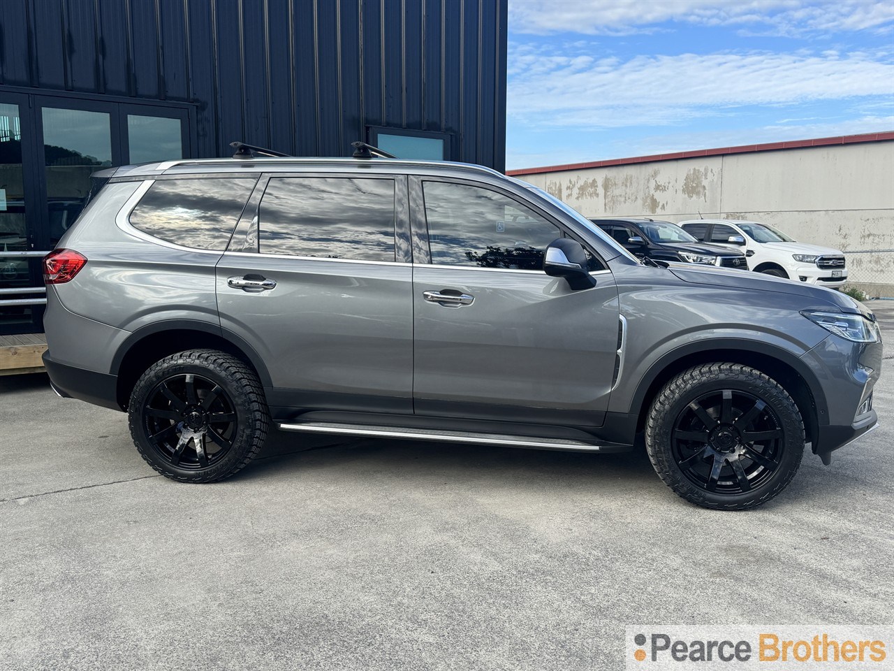 2020 LDV D90