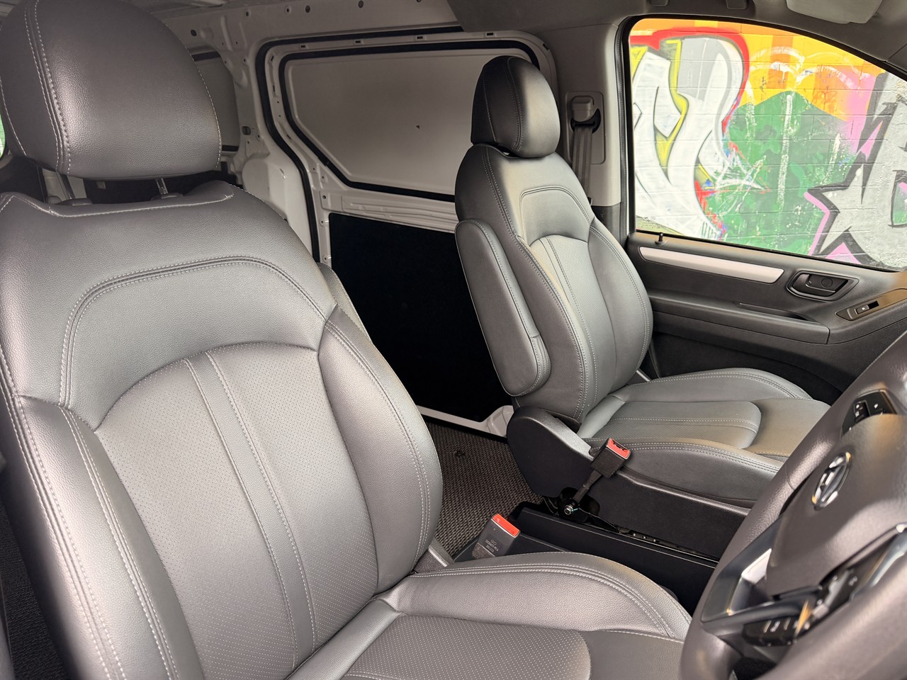 2022 LDV G10