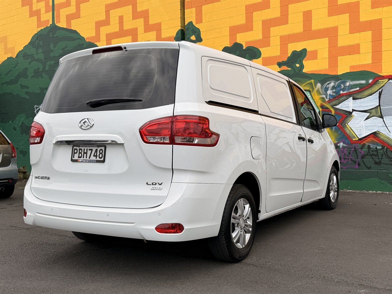 2022 LDV G10